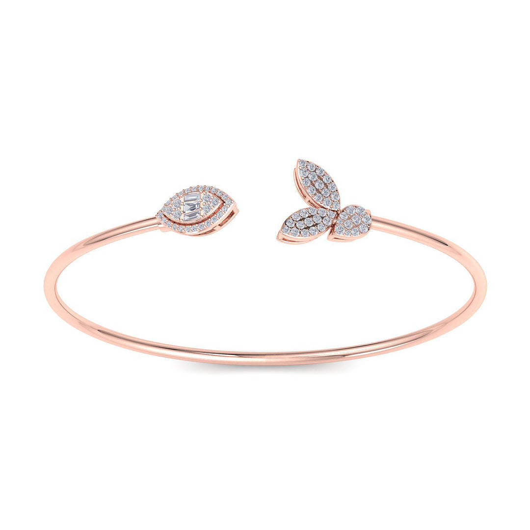 Cuff diamond bracelet in white gold with white diamonds of 0.68 ct in weight