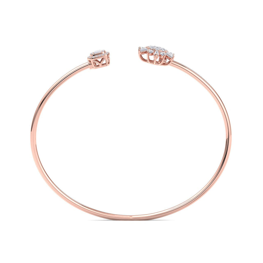 Cuff bracelet in rose gold with white diamonds of 0.62 ct in weight