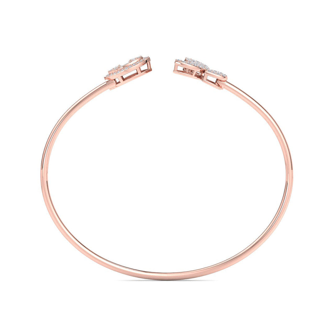 Cuff diamond bracelet in white gold with white diamonds of 0.68 ct in weight