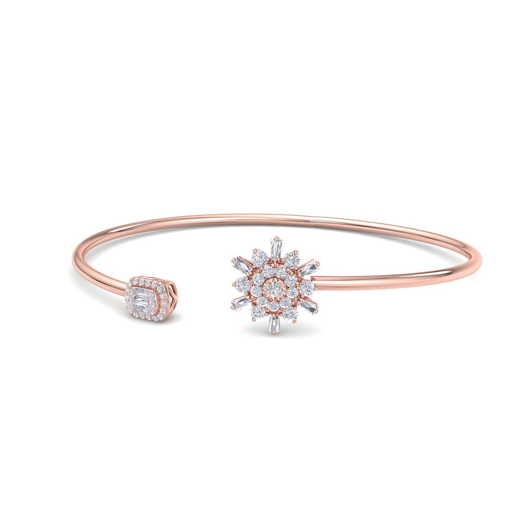 Cuff bracelet in rose gold with white diamonds of 0.62 ct in weight
