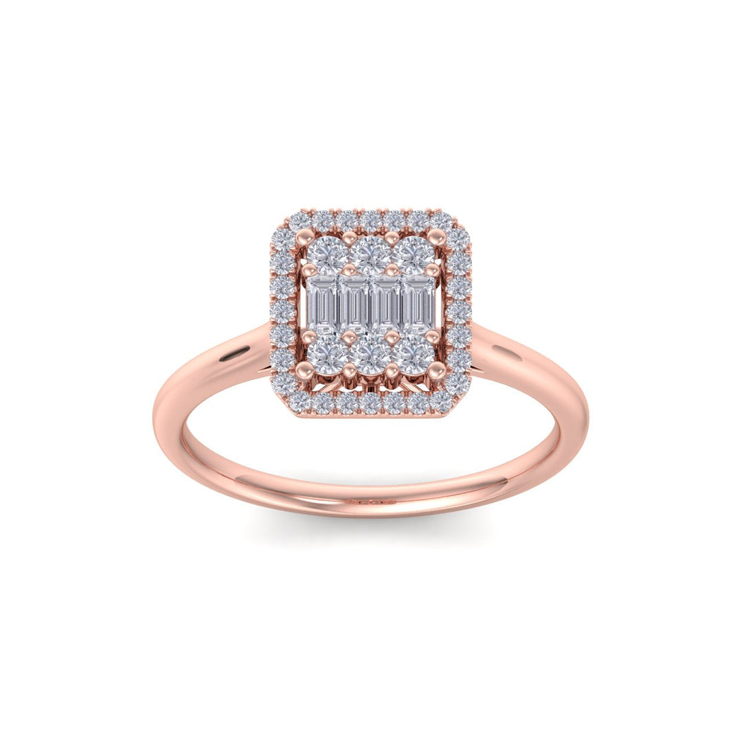 Cluster square engagement ring in yellow gold with white diamonds of 0.45 ct in weight
