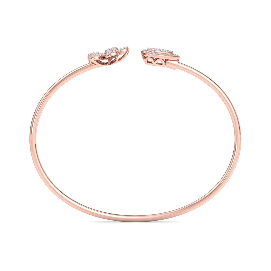 Cuff bracelet in rose gold with white diamonds of 0.49 ct in weight