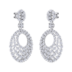 Load image into Gallery viewer, Classic earrings in yellow gold with white diamonds of 5.40 ct in weight