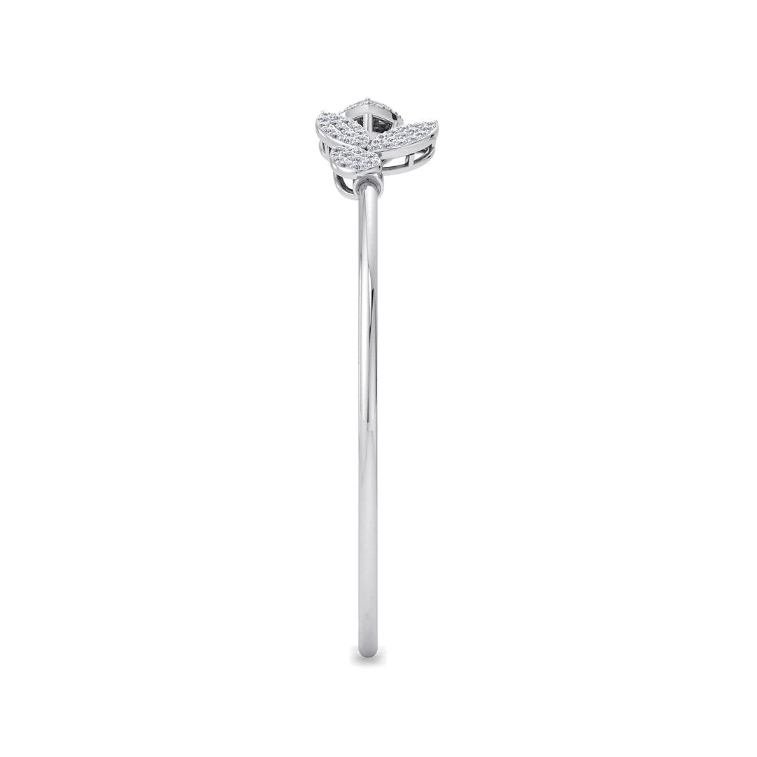 Cuff diamond bracelet in white gold with white diamonds of 0.68 ct in weight