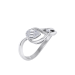 Load image into Gallery viewer, Elegant ring in yellow gold with white diamonds of 0.09 ct in weight