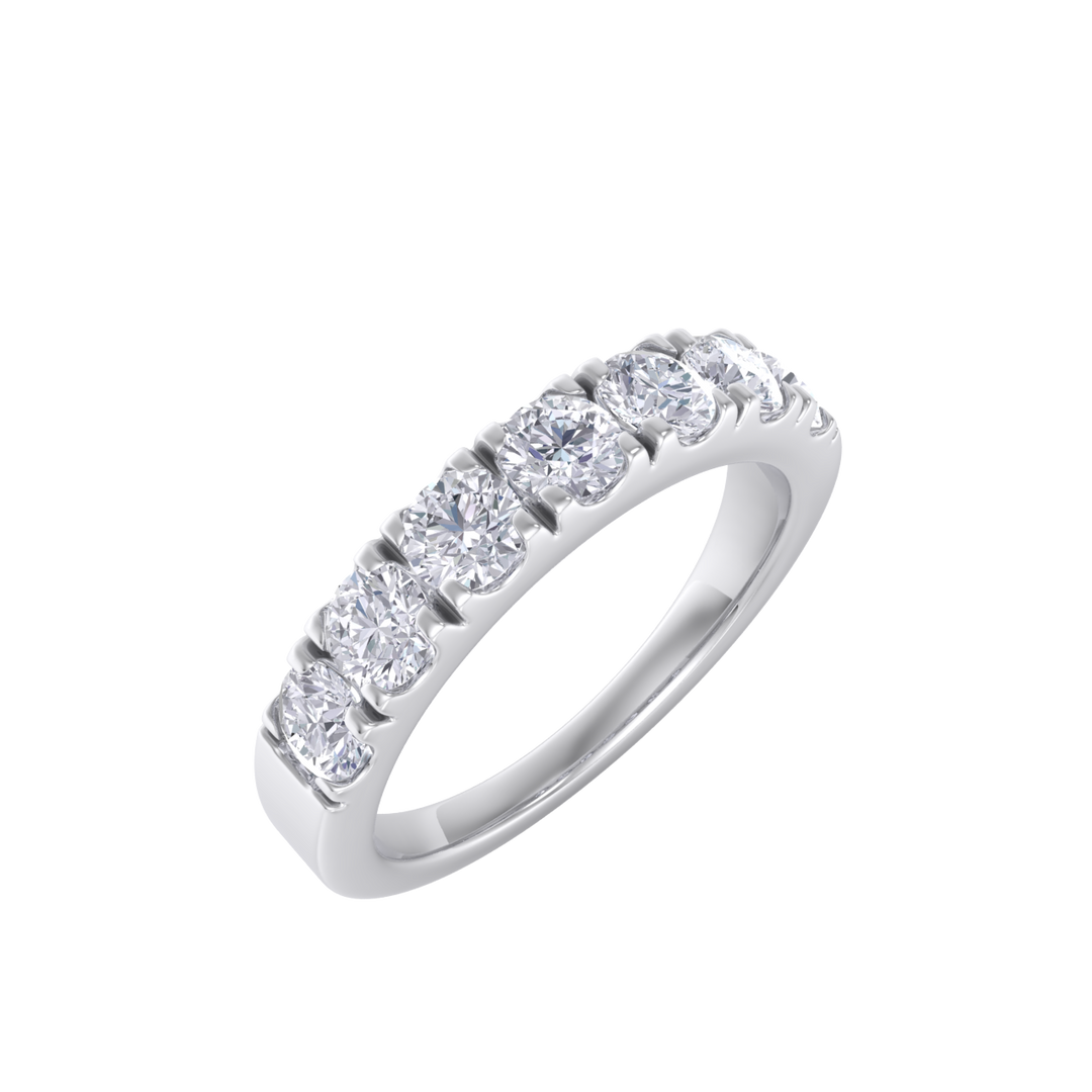 Classic Wedding band in yellow gold with white diamonds of 1.16 ct in weight