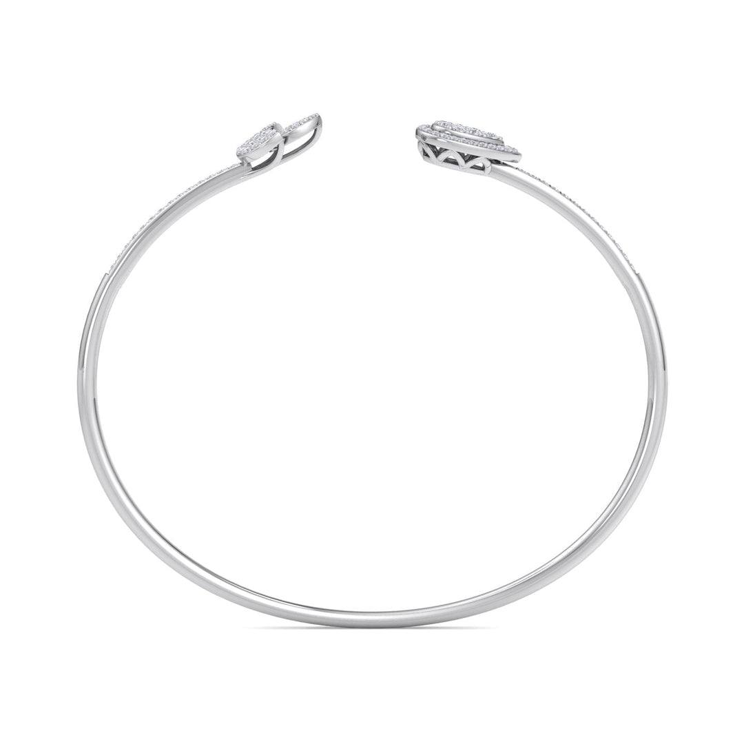 Diamond cuff bracelet in white gold with white diamonds of 0.56 ct in weight