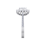 Load image into Gallery viewer, Beautiful ring in yellow gold with white diamonds of 0.74 ct in weight