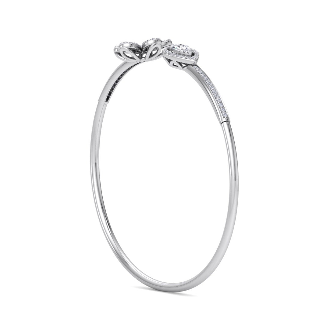 Cuff bracelet in white gold with white diamonds of 0.72 ct in weight