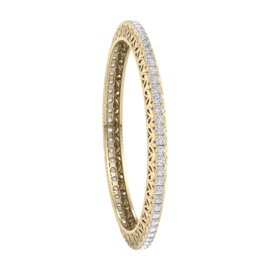 Diamond bangle in rose gold with white diamonds of 11.04 ct in weight