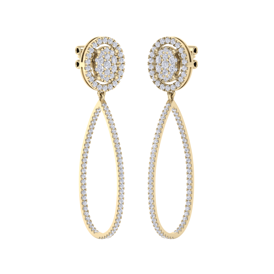 Dangle hoop earrings in white gold with white diamonds of 1.75 ct in weight