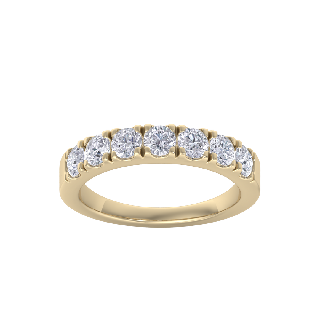 Classic Wedding band in white gold with white diamonds of 1.16 ct in weight