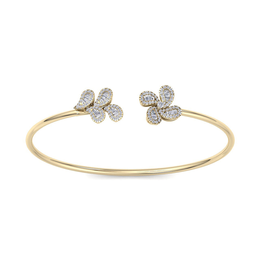 Cuff bracelet in rose gold with white diamonds of 0.65 ct in weight