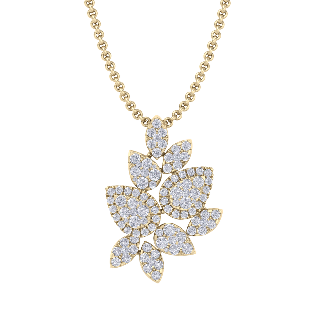 Diamond leaf pendant in rose gold with white diamonds of 2.31 ct in weight