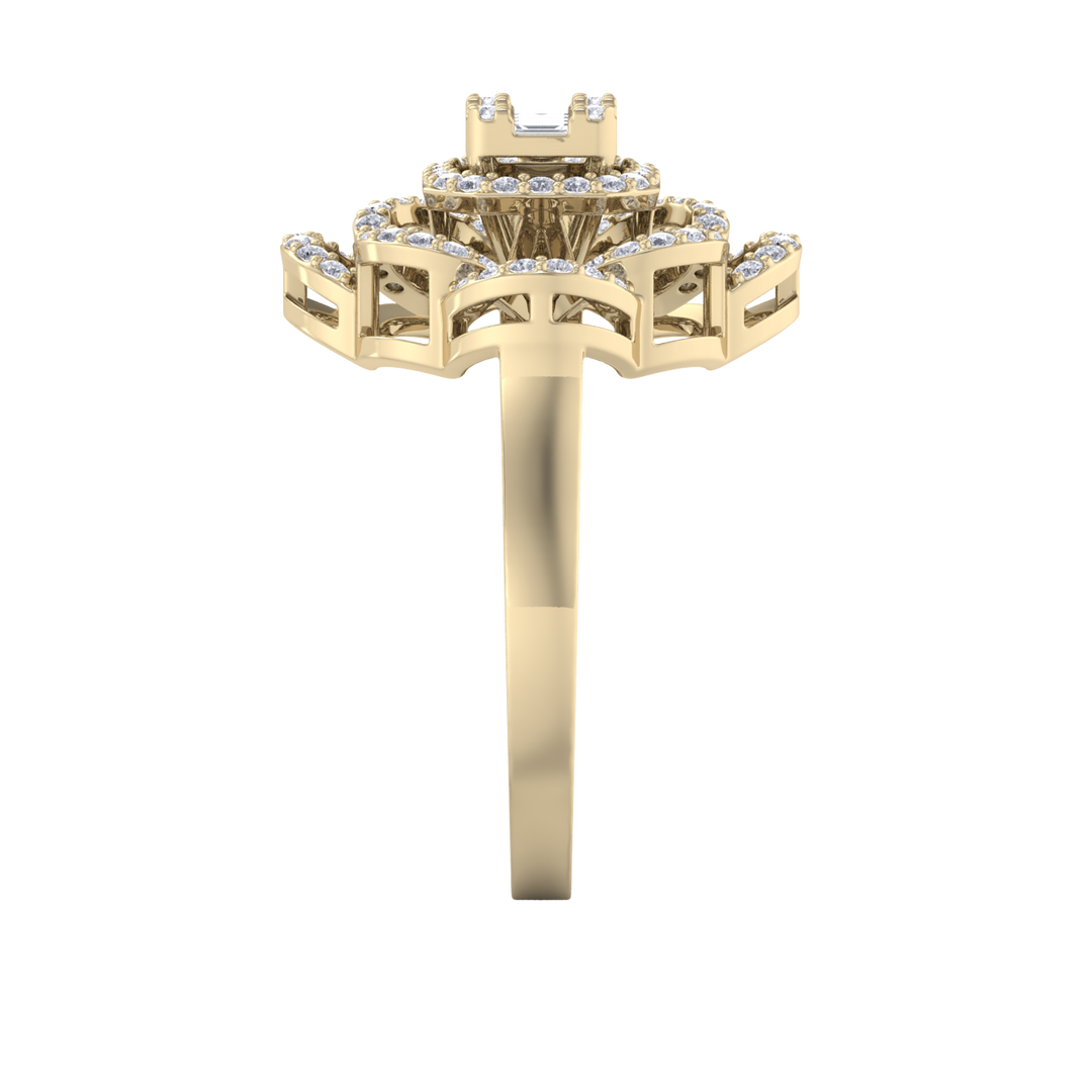 Diamond ring in yellow gold with white diamonds of 0.53 ct in weight