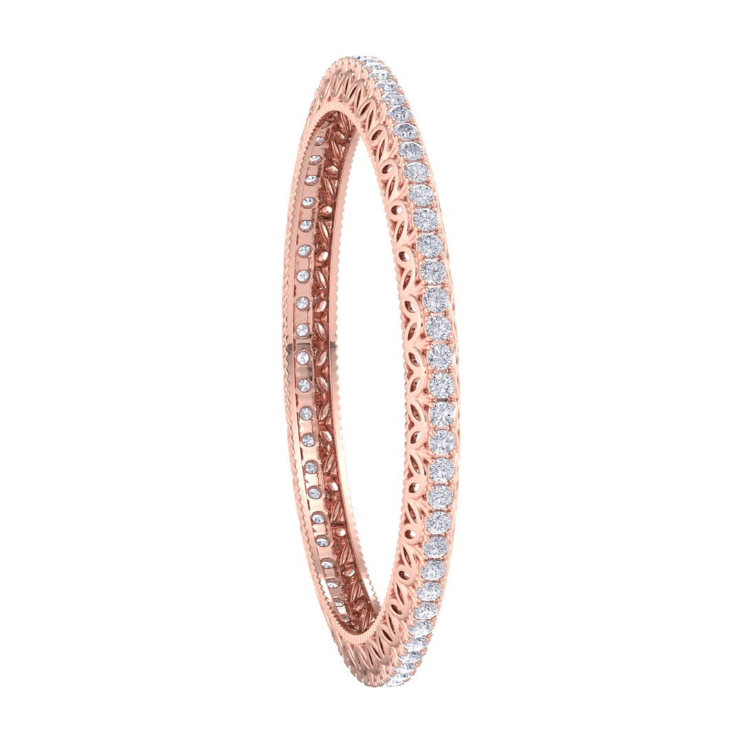 Diamond bangle in rose gold with white diamonds of 11.04 ct in weight