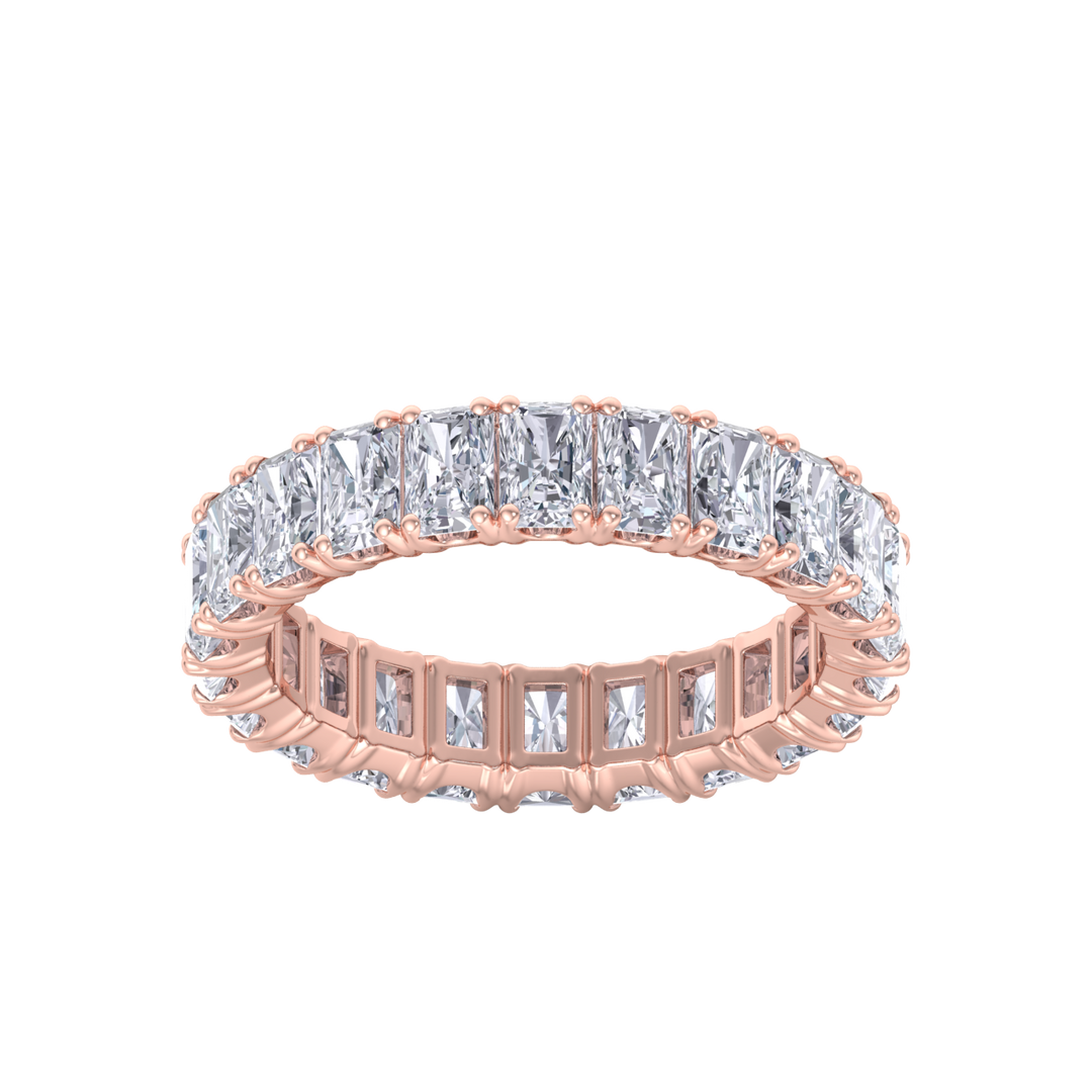 Eternity ring in yellow gold with emeralds white diamonds of 4.18 ct in weight