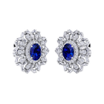 Load image into Gallery viewer, Stud earrings in yellow gold with white diamonds of 2.34 ct in weight
