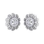 Load image into Gallery viewer, Stud earrings in white gold with white diamonds of 0.29 ct in weight