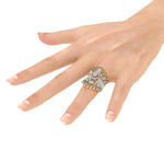 Load image into Gallery viewer, Statement ring in yellow gold with white diamonds of 2.69 ct in weight