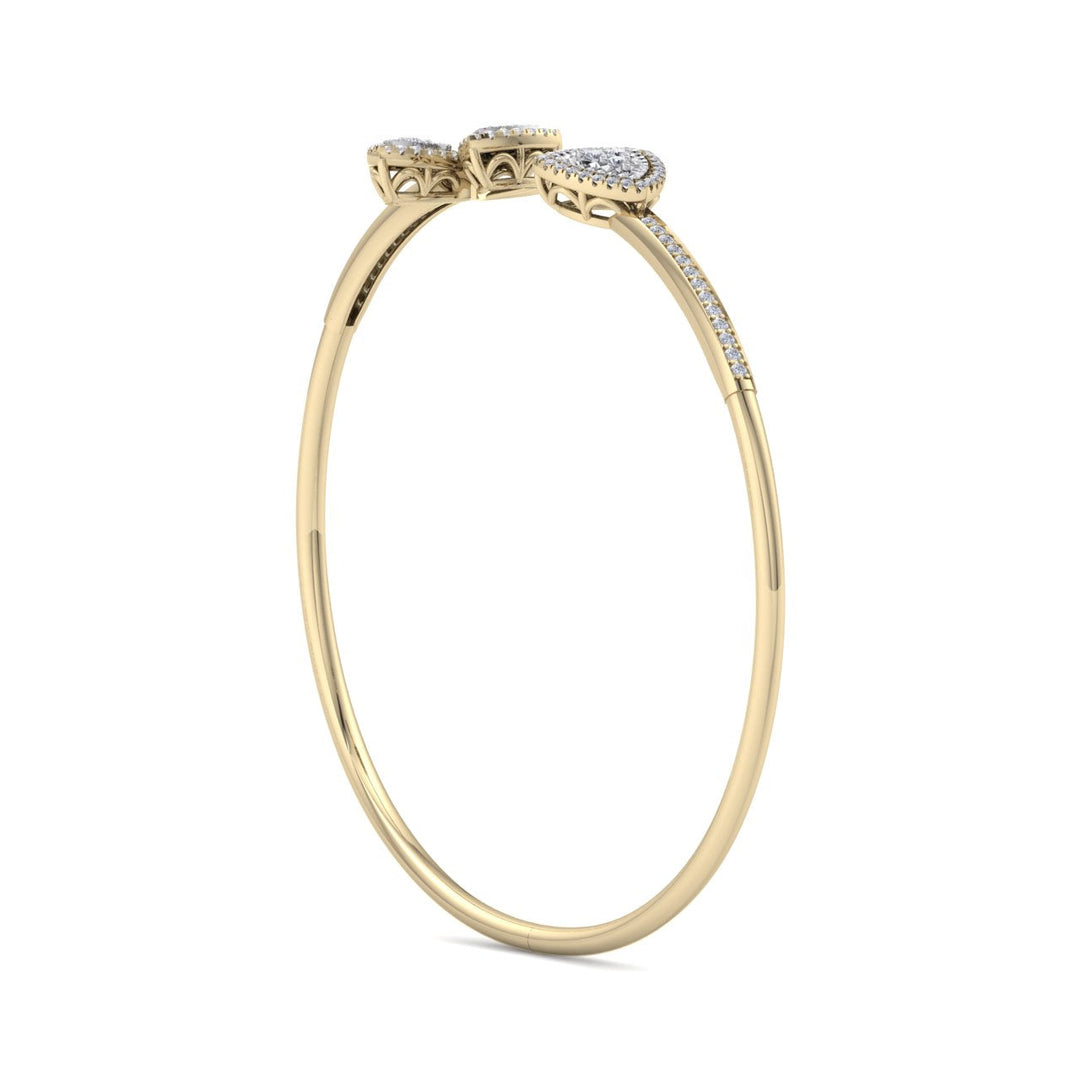 Cuff bracelet in rose gold with white diamonds of 0.53 ct in weight