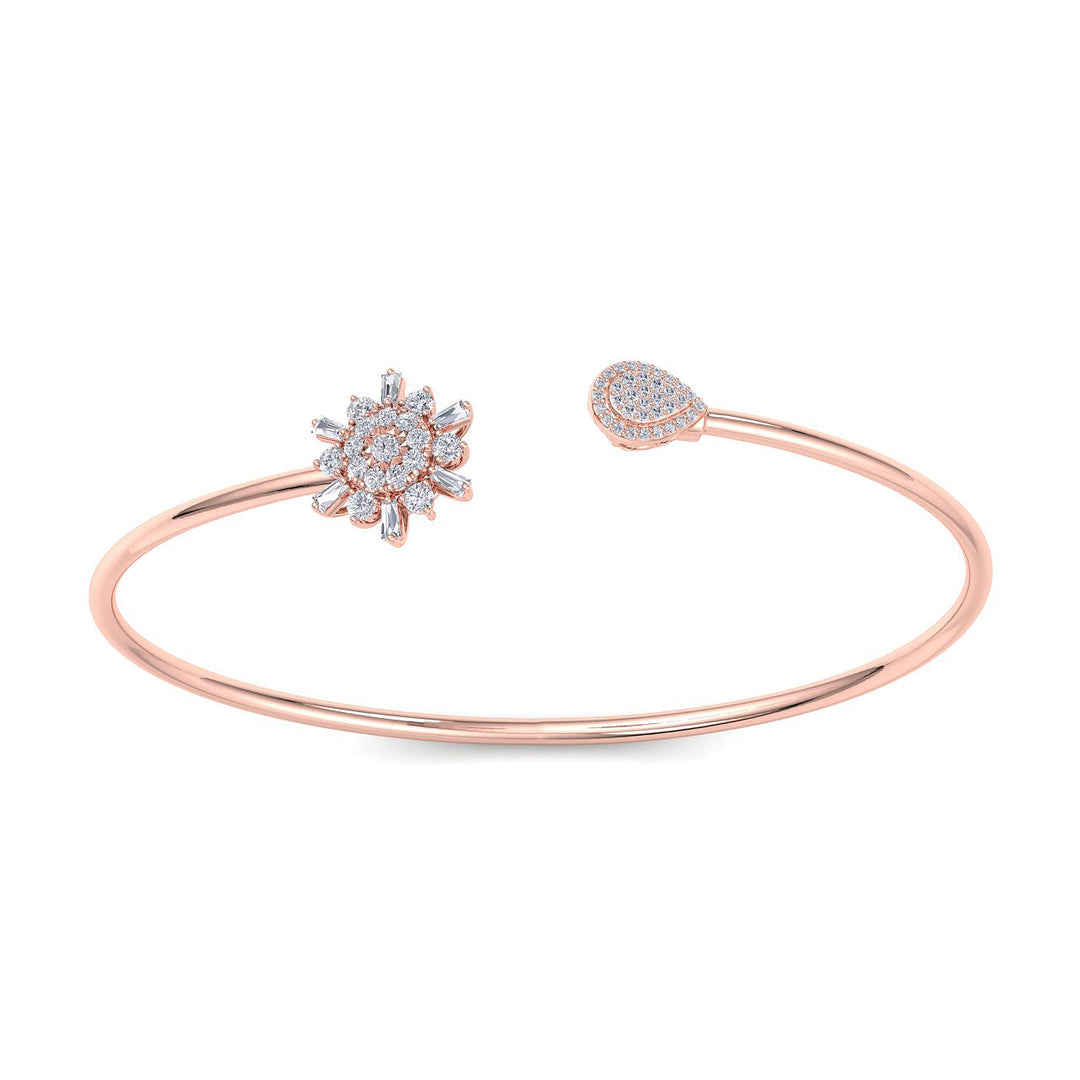 Cuff bracelet in white gold with white diamonds of 0.68 ct in weight