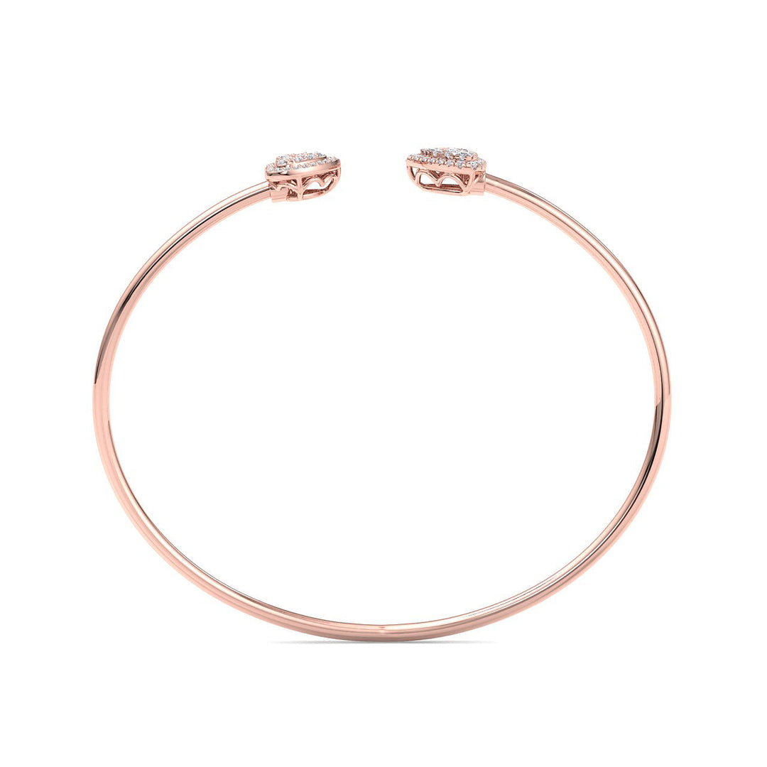 Heart cuff bracelet in white gold with white diamonds of 0.39 ct in weight