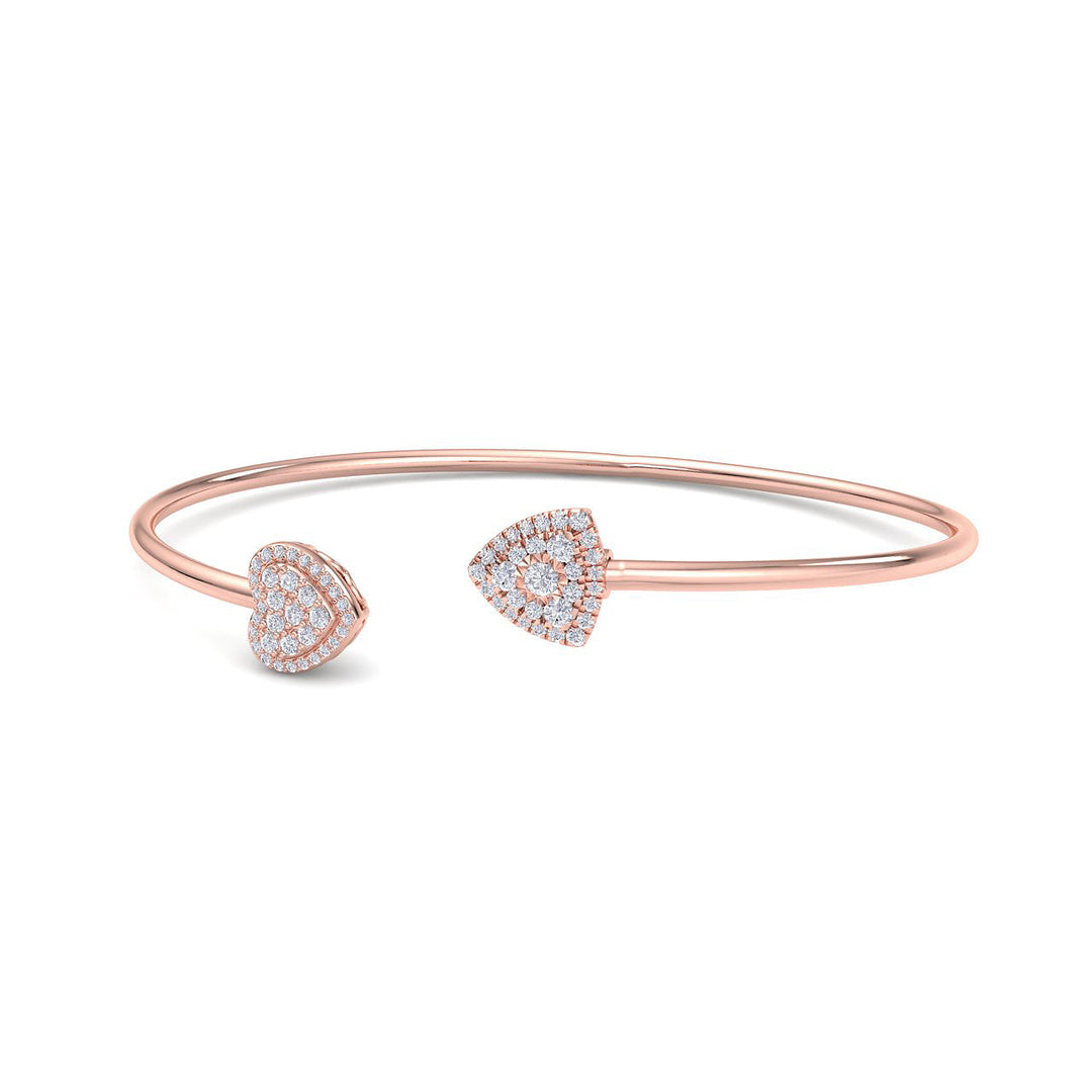 Heart cuff bracelet in white gold with white diamonds of 0.39 ct in weight