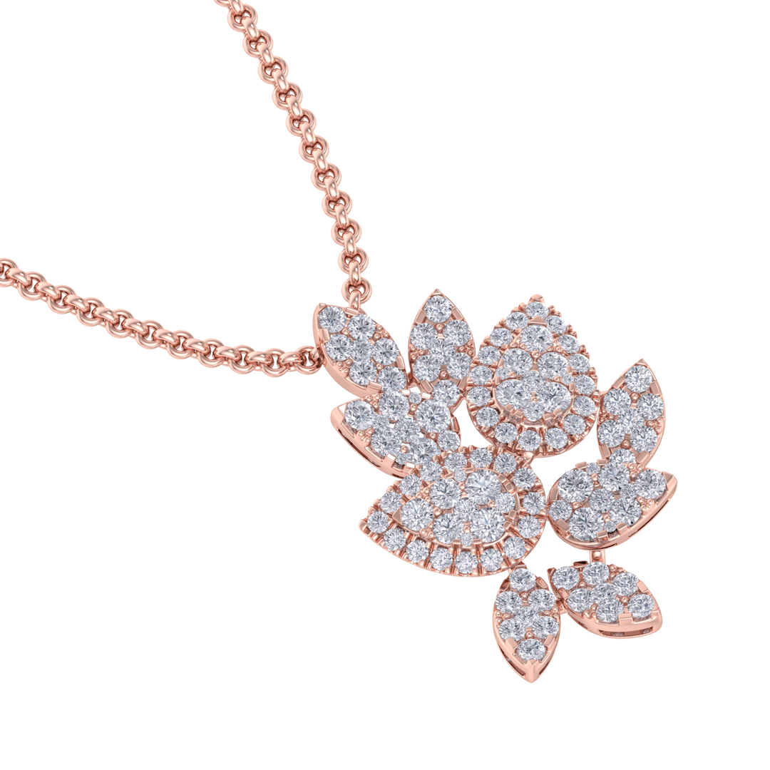 Diamond leaf pendant in rose gold with white diamonds of 2.31 ct in weight
