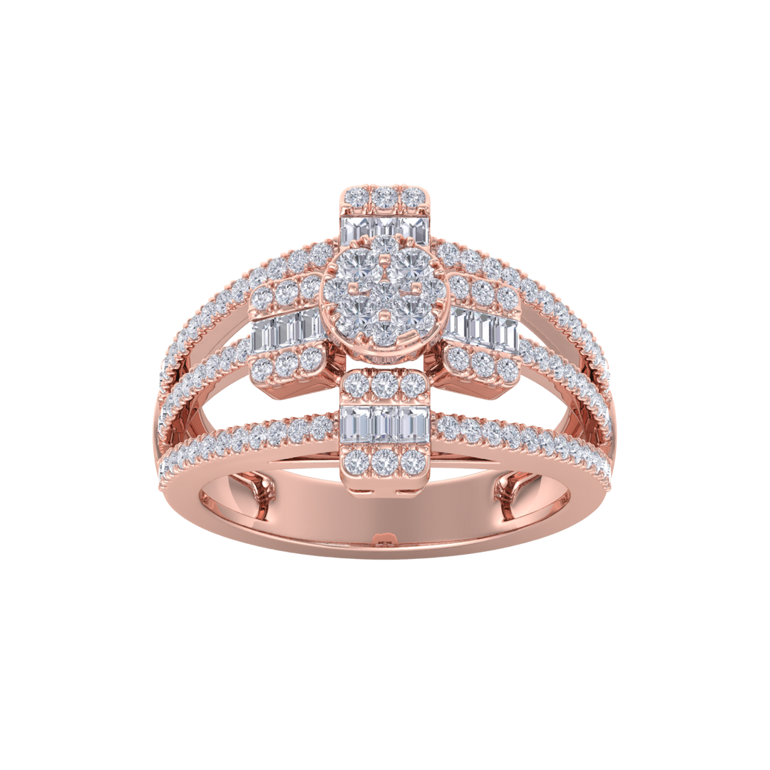 Beautiful ring in white gold with white diamonds of 0.91 ct in weight