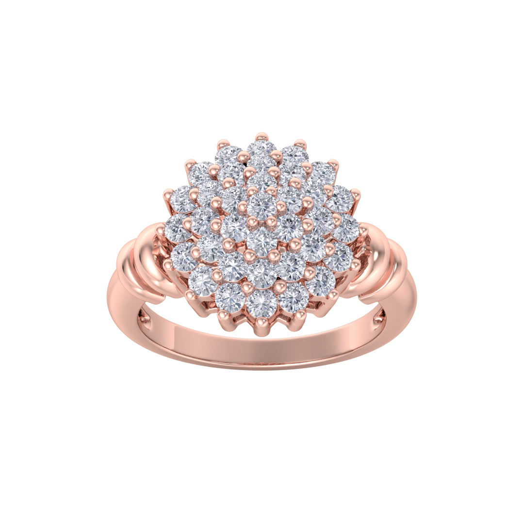 Beautiful ring in rose gold with white diamonds of 1.05 ct in weight