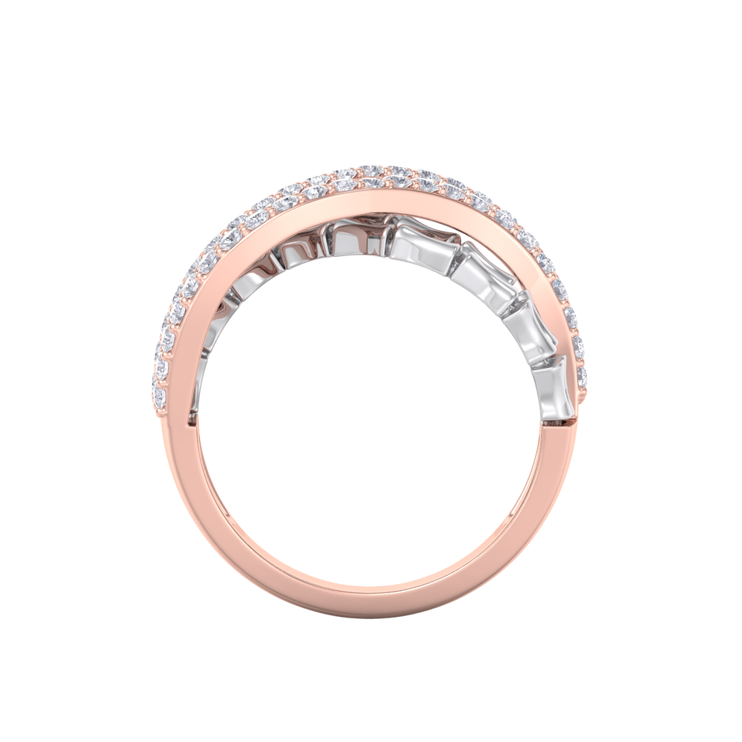 Beautiful ring in white gold with white diamonds of 0.50 ct in weight