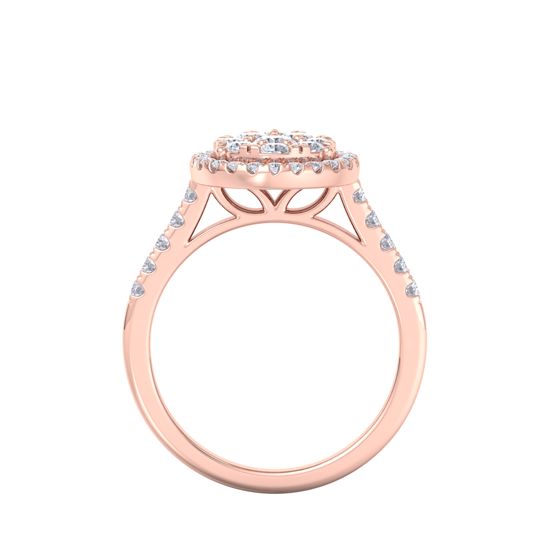 Pear cluster ring in white gold with white diamonds of 0.98 ct in weight