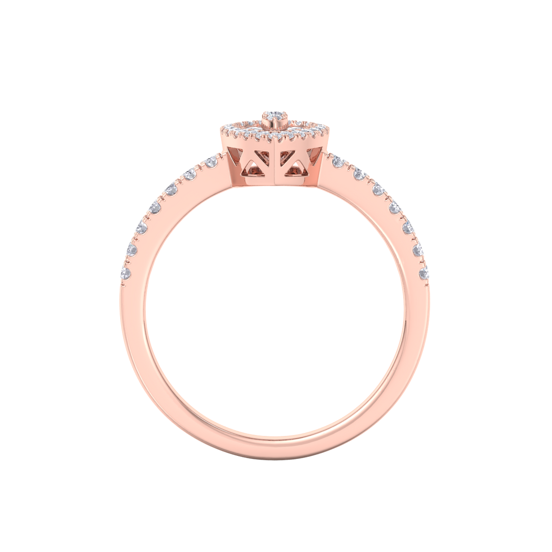 Pear ring in yellow gold with white diamonds of 0.68 ct in weight