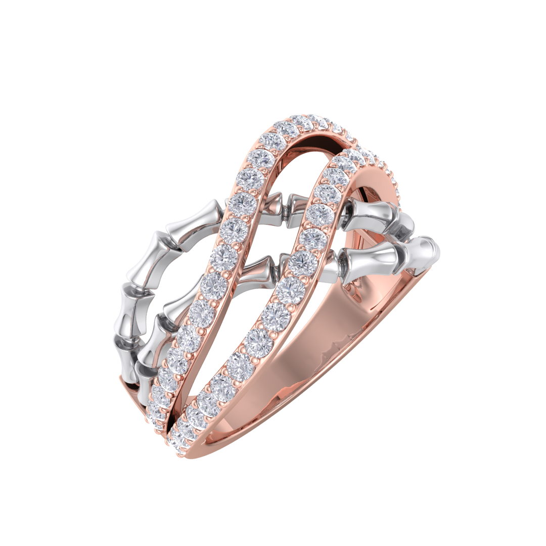 Beautiful ring in white gold with white diamonds of 0.50 ct in weight