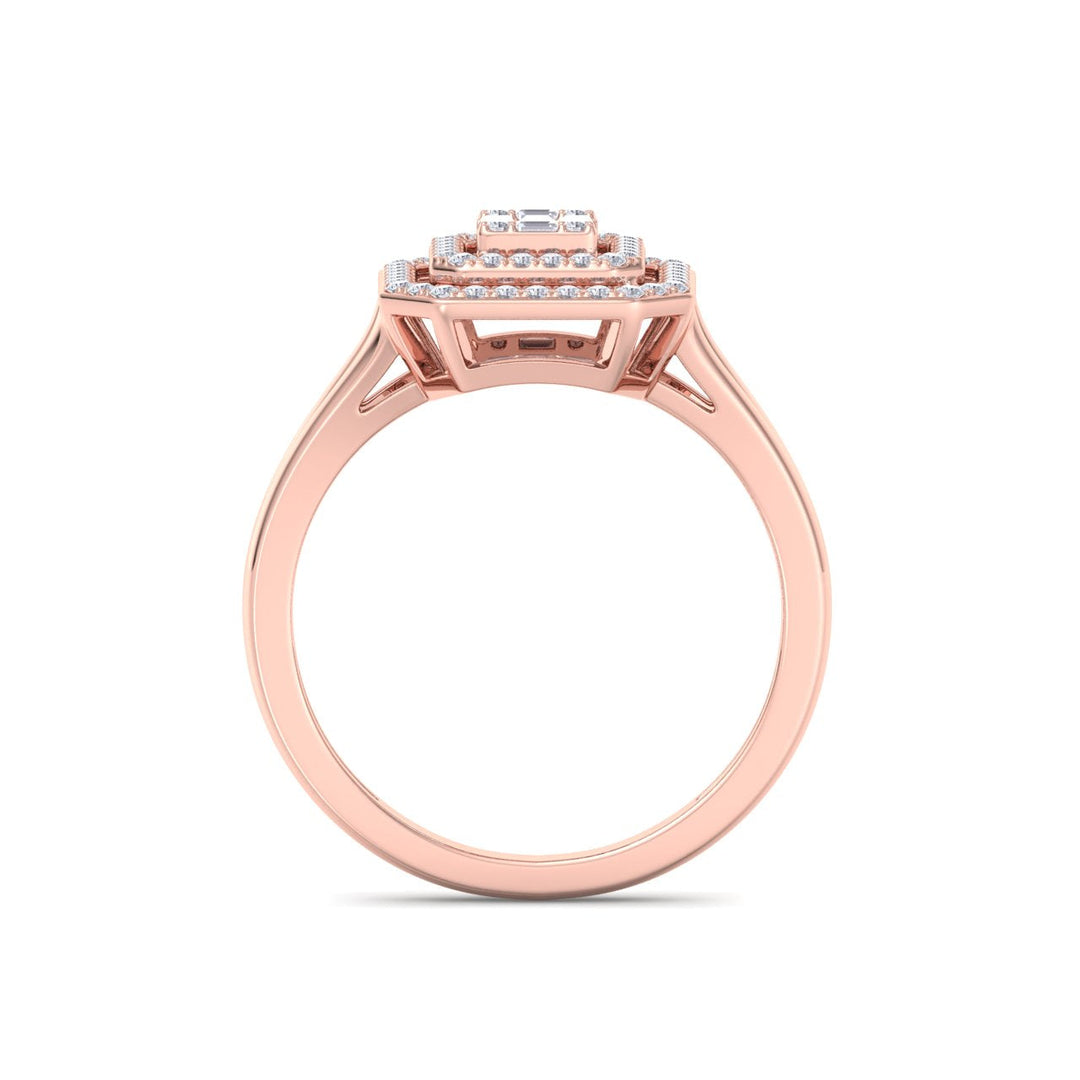 Beautiful Ring in white gold with white diamonds of 0.39 ct in weight