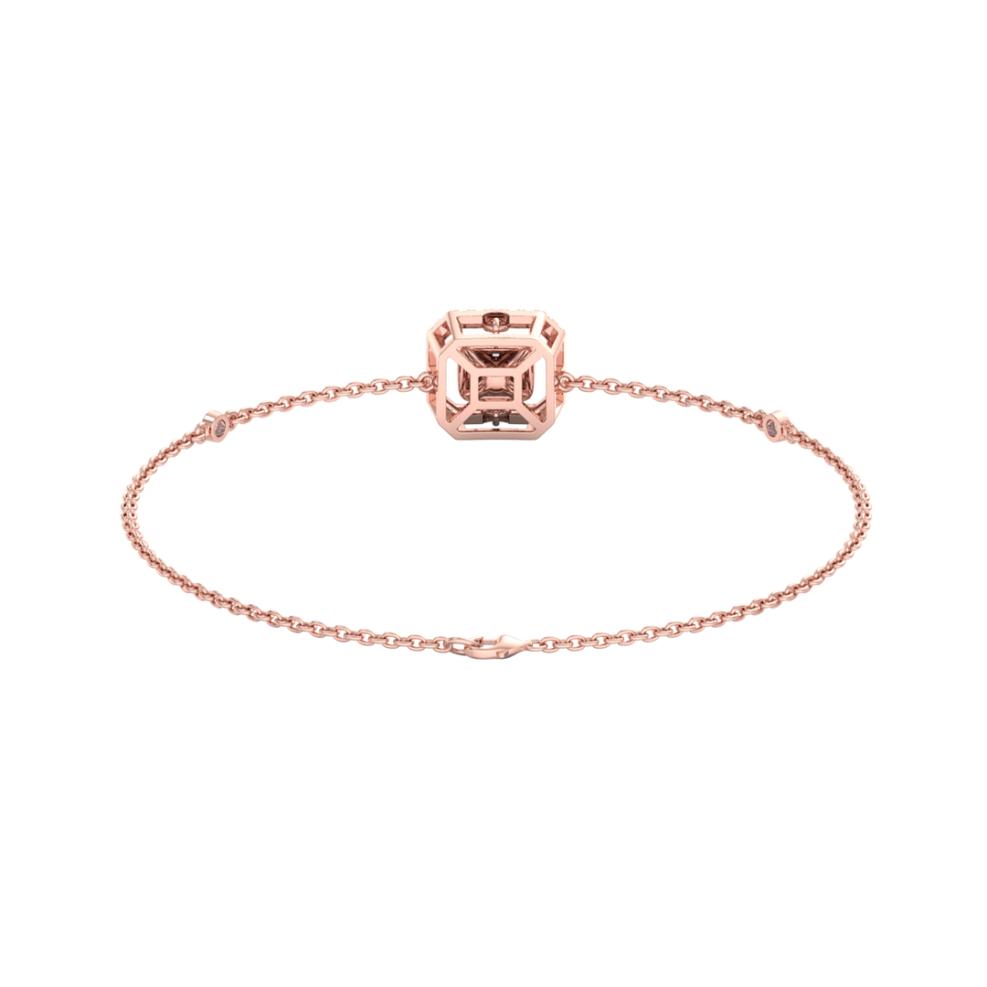 Square bracelet in yellow gold with white diamonds of 0.34 ct in weight