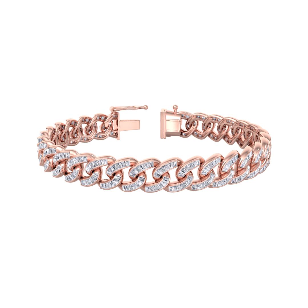 Tapper diamond curb chain link bracelet in yellow gold with white diamonds of 6.30 ct in weight