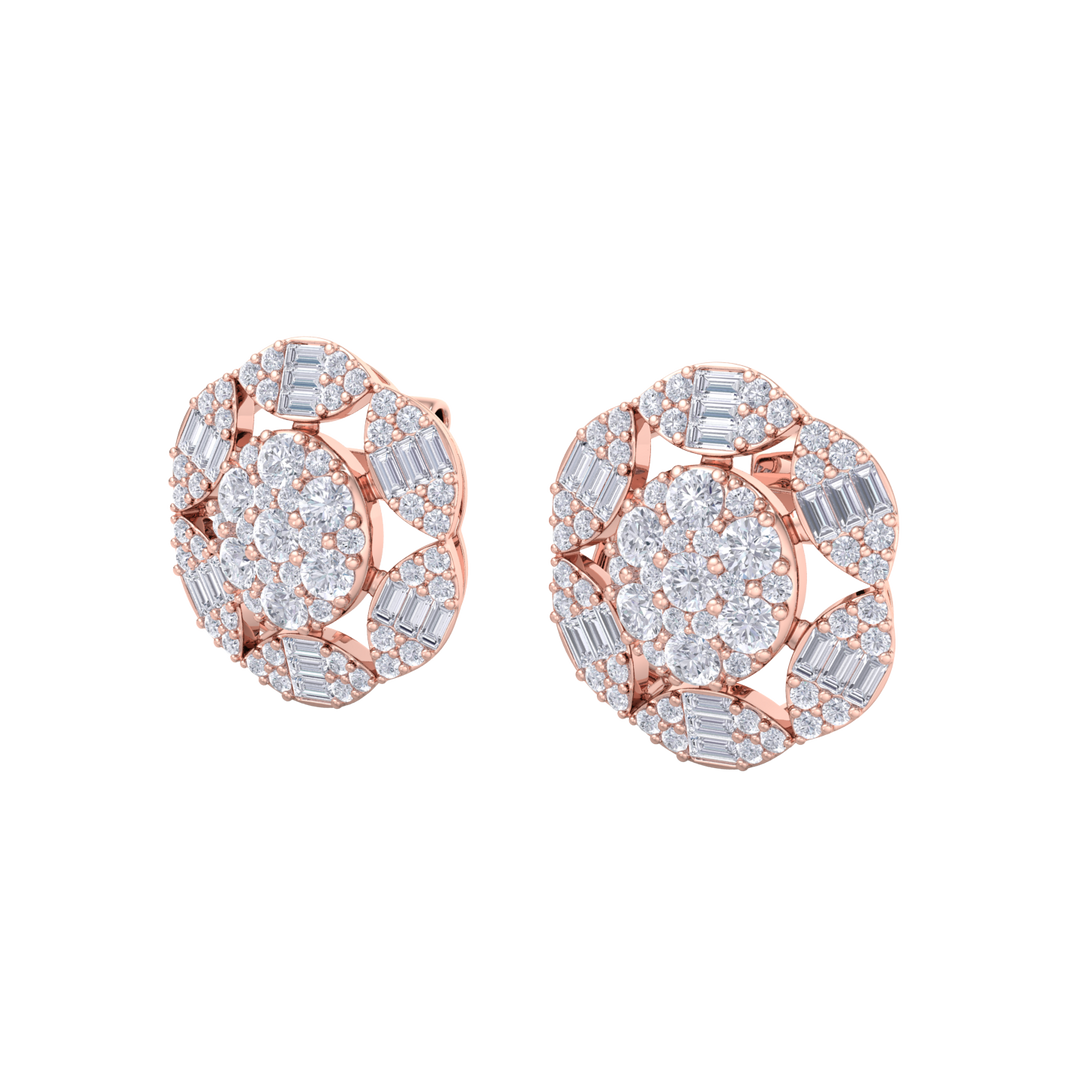 Flower stud earrings in rose gold with white diamonds of 2.47 ct in weight