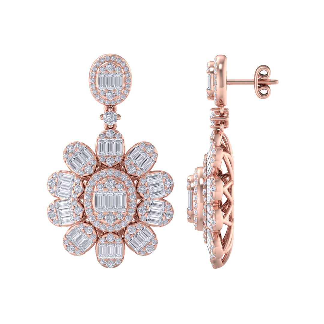 Formal chandelier earrings in yellow gold with white diamonds of 4.12 ct in weight