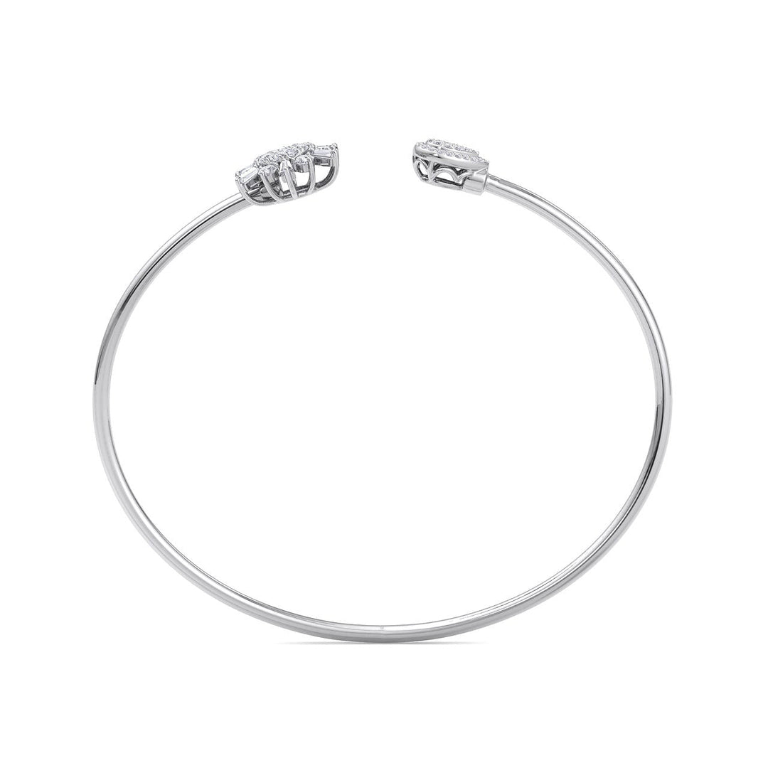 Cuff bracelet in white gold with white diamonds of 0.68 ct in weight