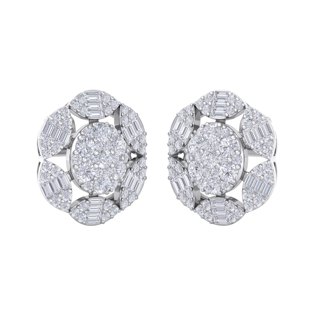 Flower stud earrings in rose gold with white diamonds of 2.47 ct in weight
