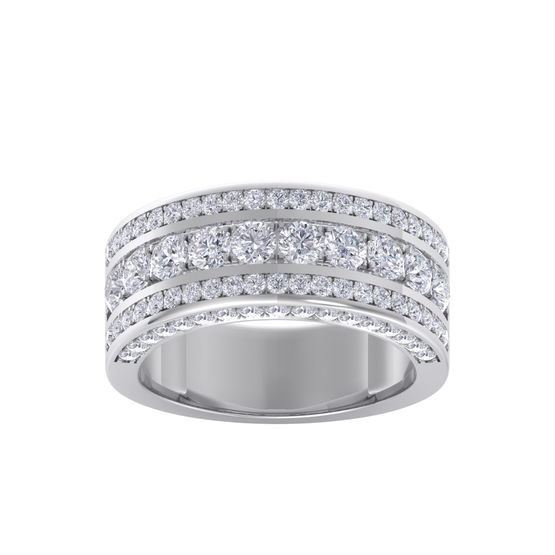 Five row diamond ring in white gold with white diamonds of 1.39 ct in weight
