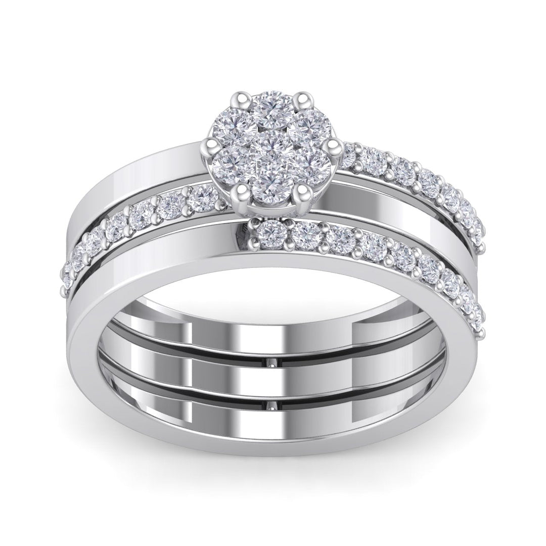 Beautiful ring in rose gold with white diamonds of 0.64 ct in weight