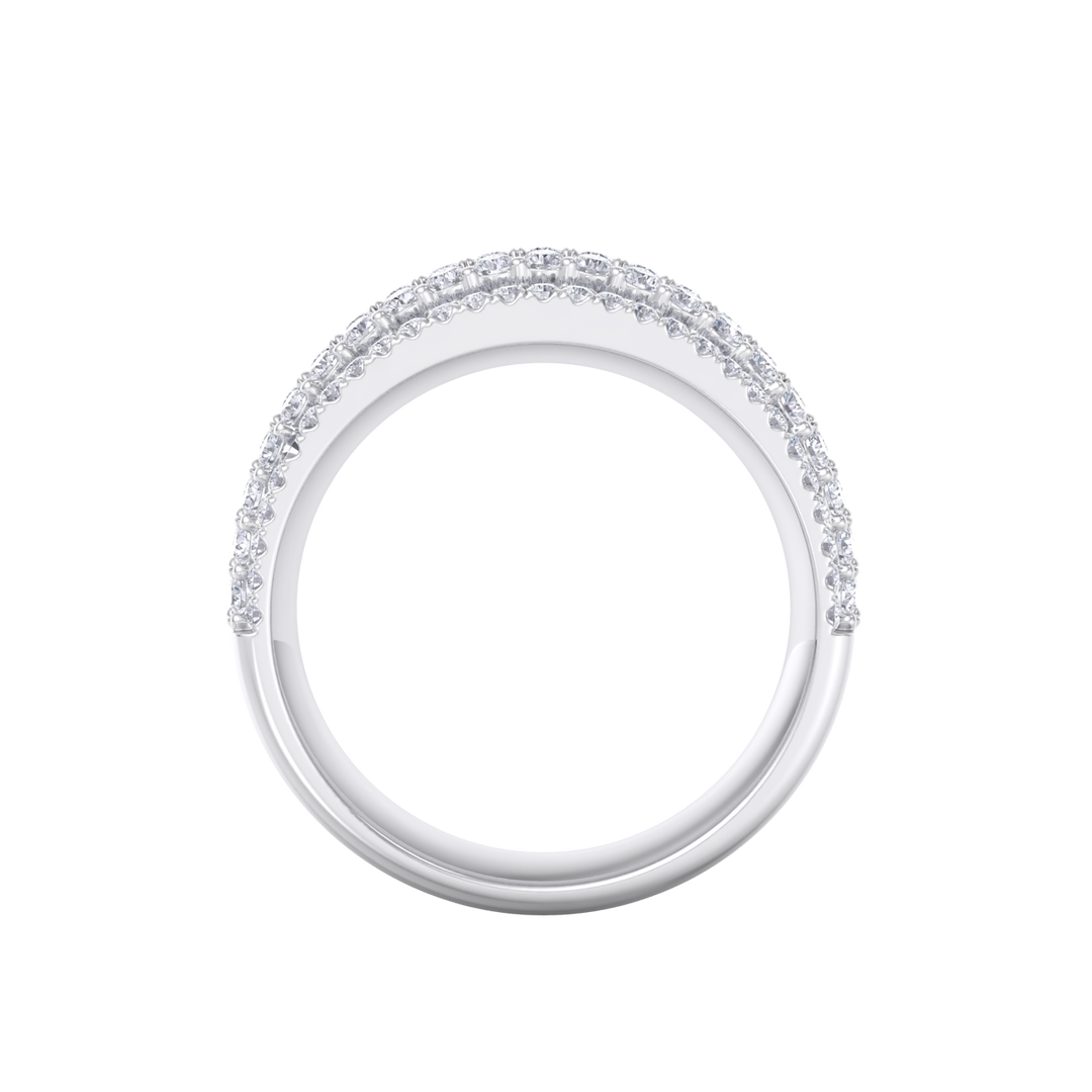 Diamond ring in white gold with white diamonds of 0.85 ct in weight