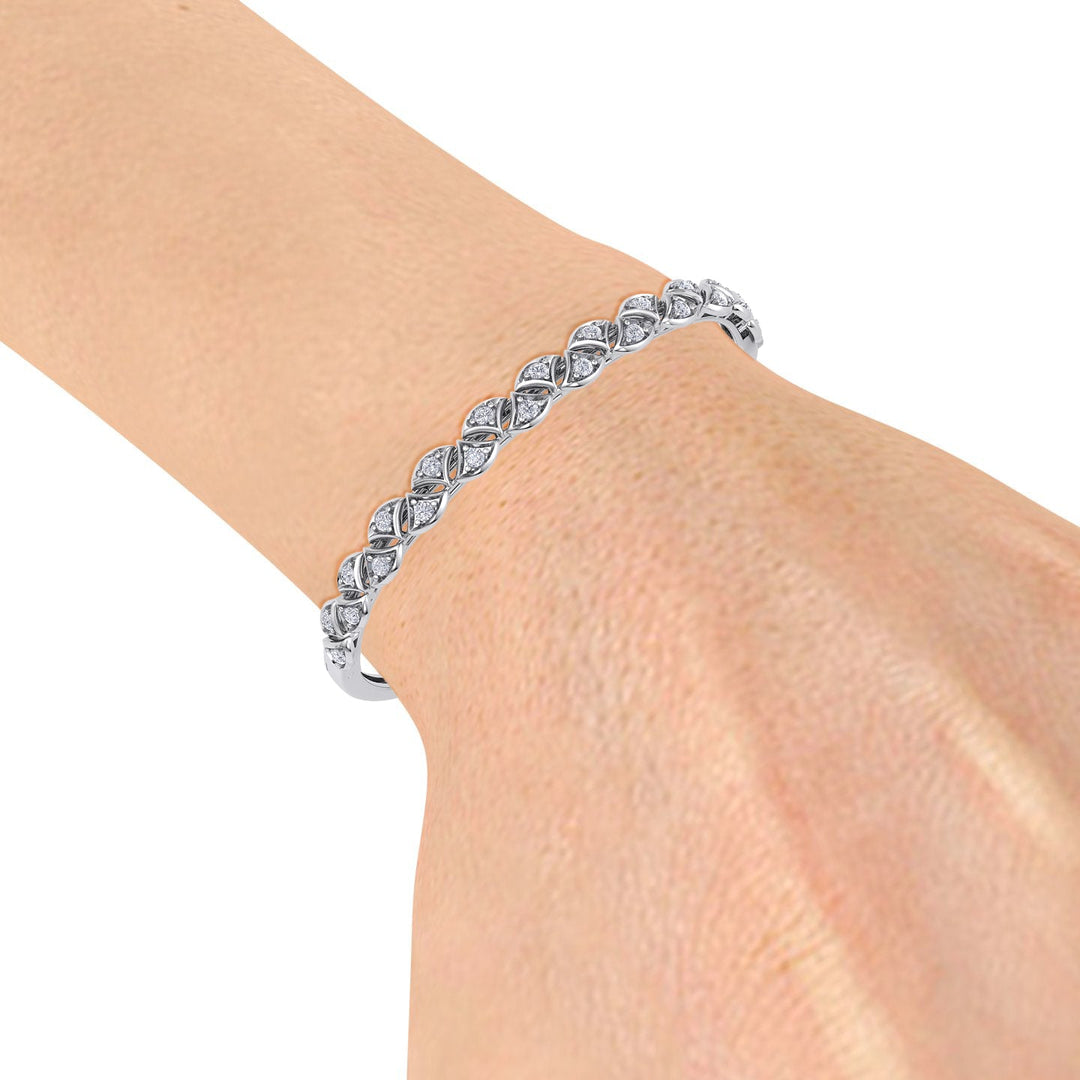 Bracelet in yellow gold with white diamonds of 0.97 ct in weight