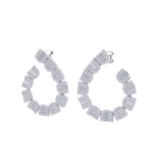 Load image into Gallery viewer, Circle studs in white gold with white diamonds of 5.82 ct in weight
