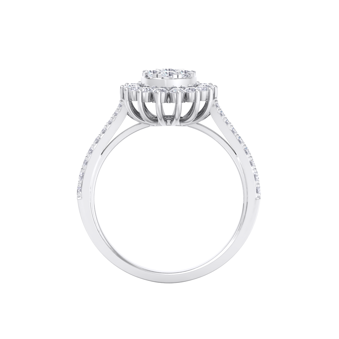 Beautiful ring in rose gold with white diamonds of 0.74 ct in weight