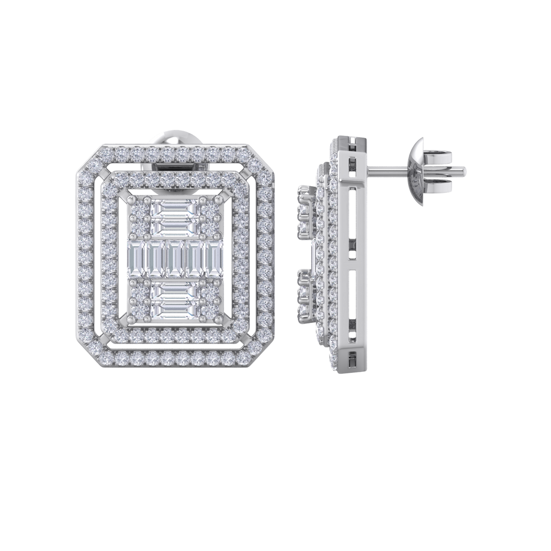 Beautiful Stud Earrings in white gold with white diamonds of 1.88 in weight