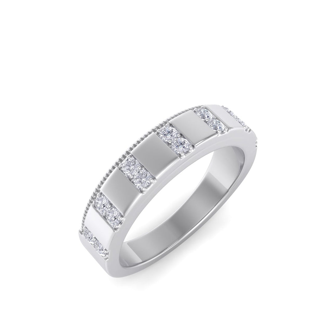 Beautiful Ring in rose gold with white diamonds of 0.21 ct in weight